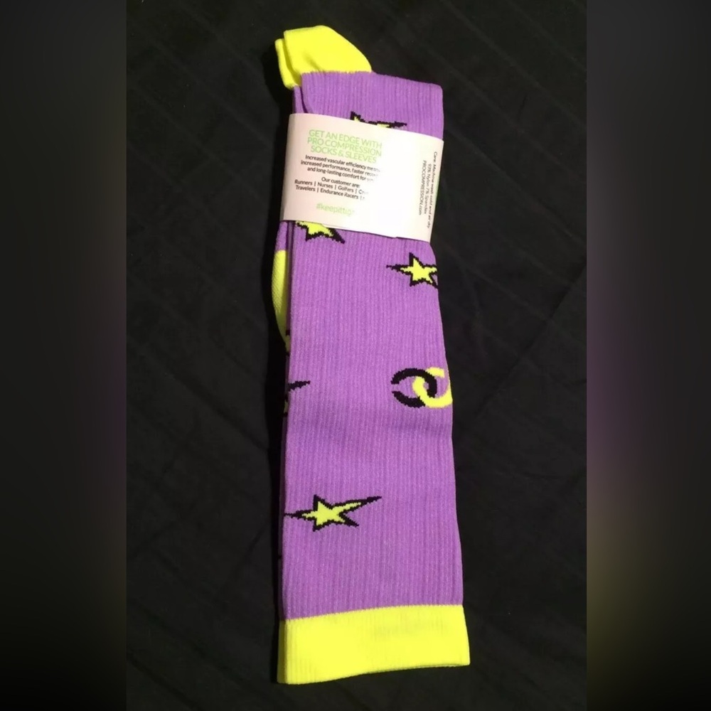 Pro Compression Performance Socks Size S/M Unisex Socks. Made In USA